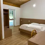 Rifugio Pian Dei Ciclamini *