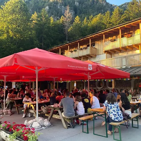 Отель Rifugio Pian Dei Ciclamini Lusevera