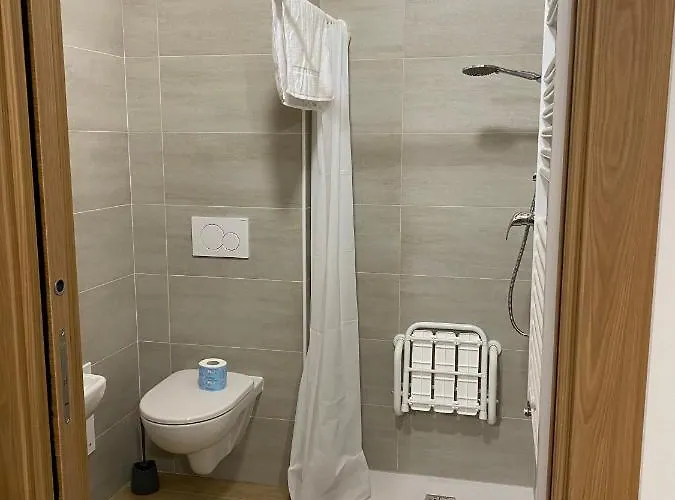 Rifugio Pian Dei Ciclamini Hotel *